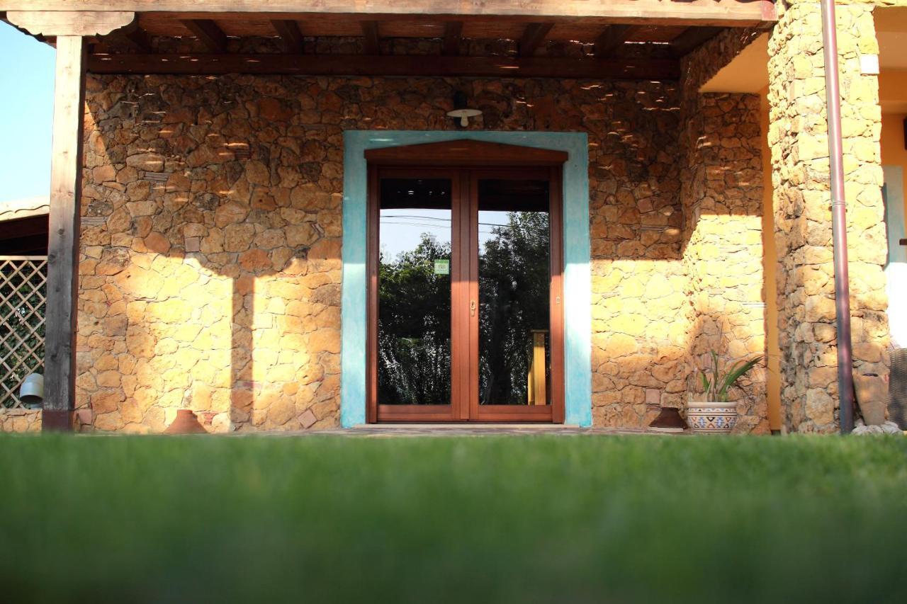 Su Passu Country House Fertilia Exterior foto